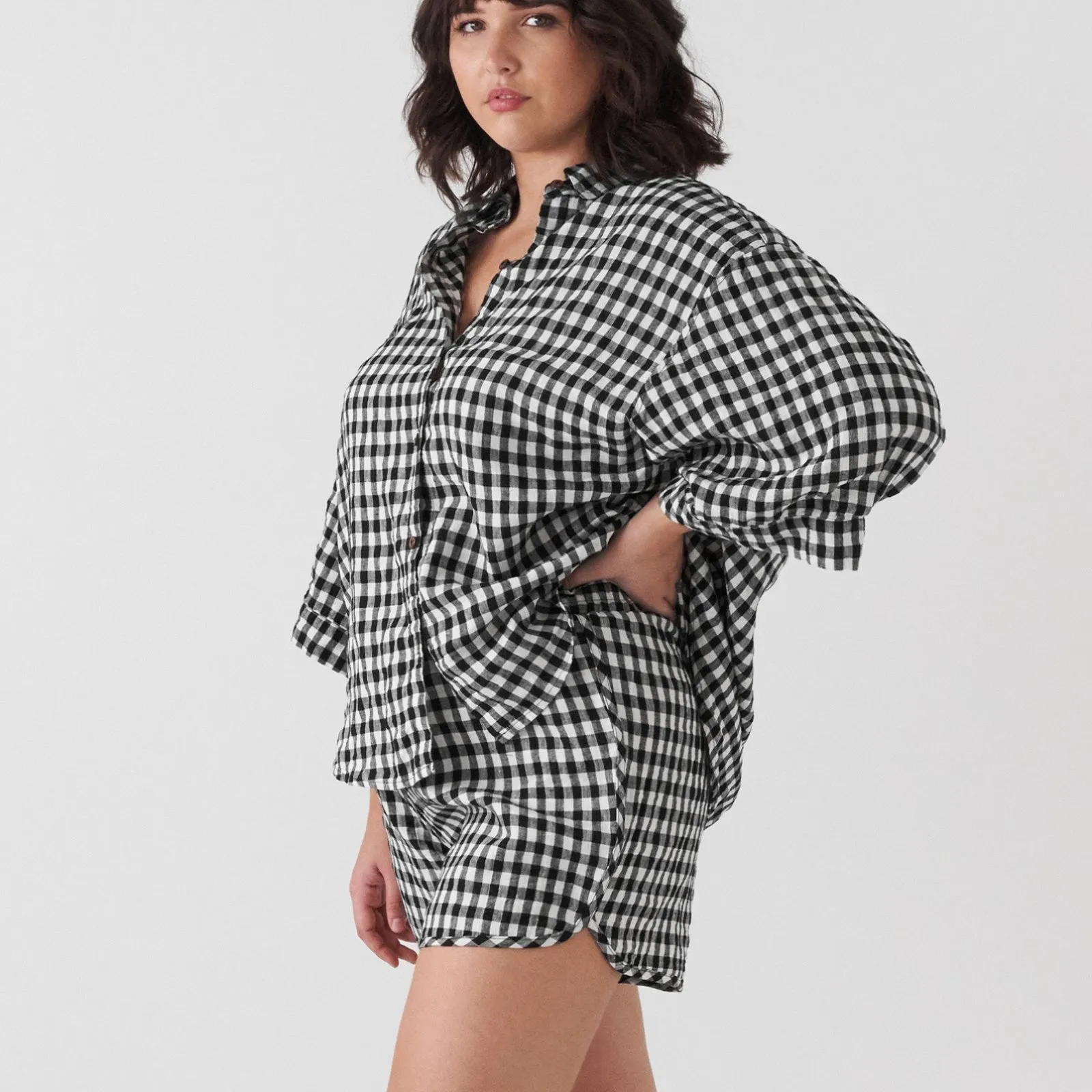 French Flax Linen Relaxed Short in Charcoal Gingham