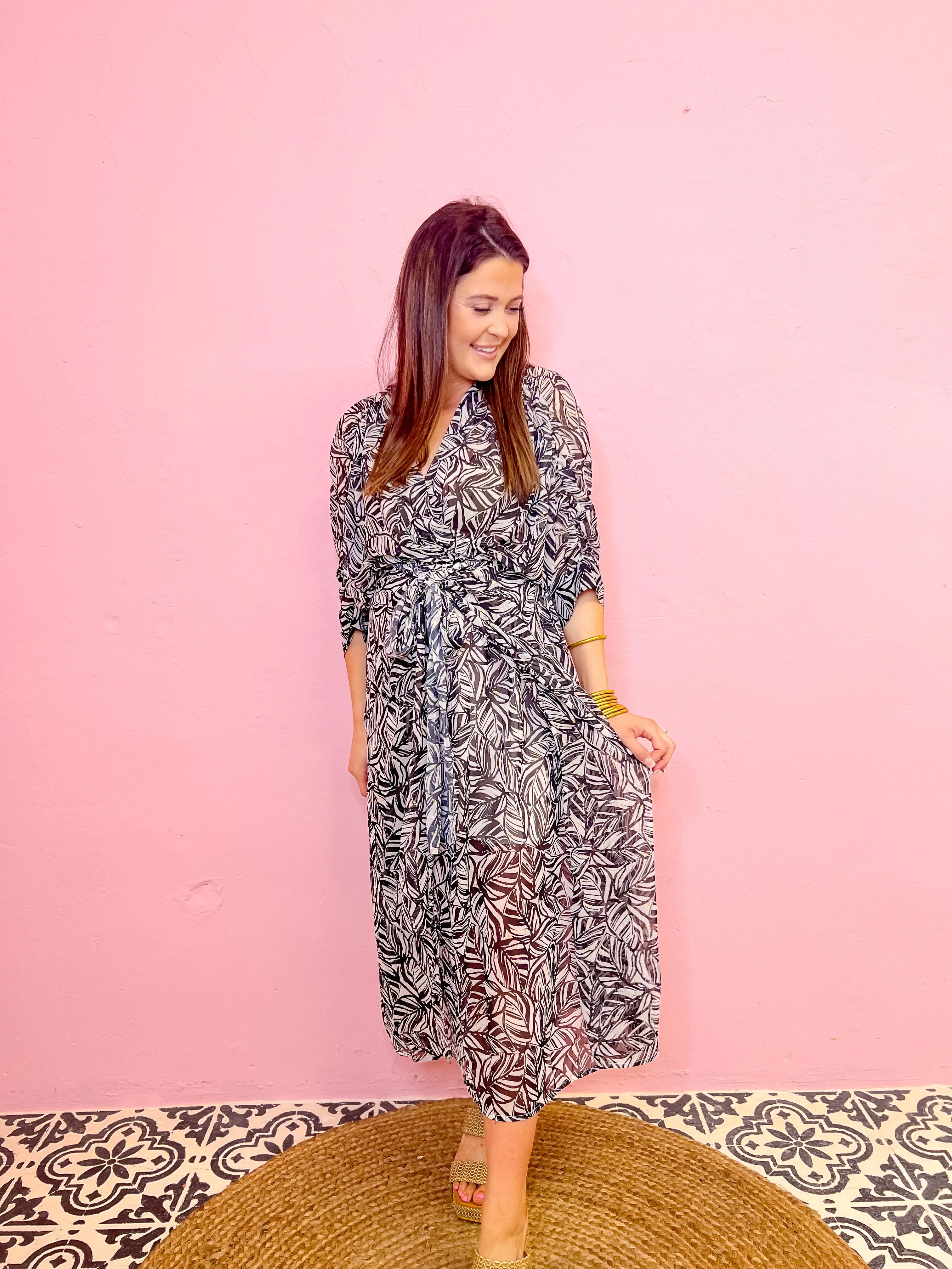 In Style Midi Dress- Black/White