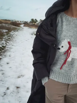 KNIT WITH MONTY - LIGHT GREY