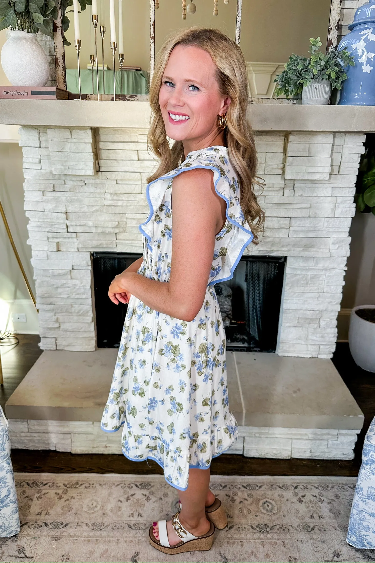 Pleated Button Down Notch Neck Ruffle Sleeve Floral Dress in Blue