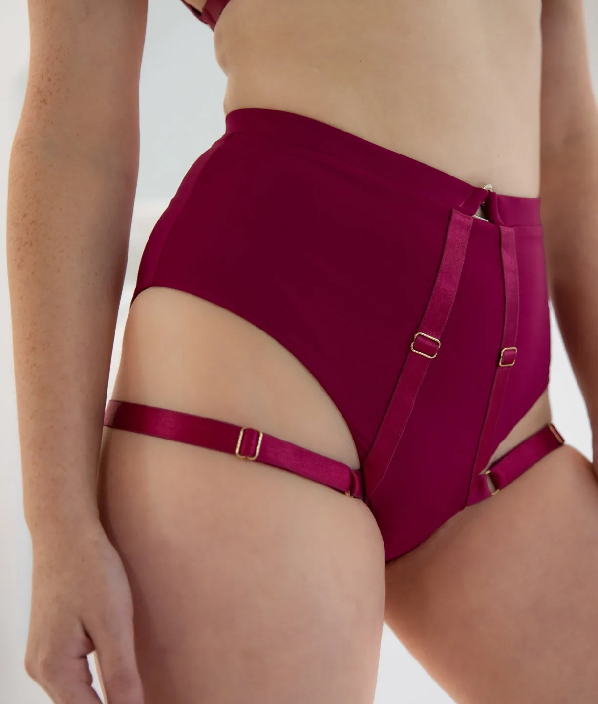 Tokio Shorts - Matte Fuchsia